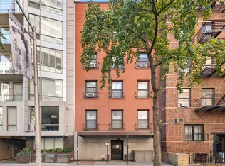 348 East 55th Street image 1 of 6