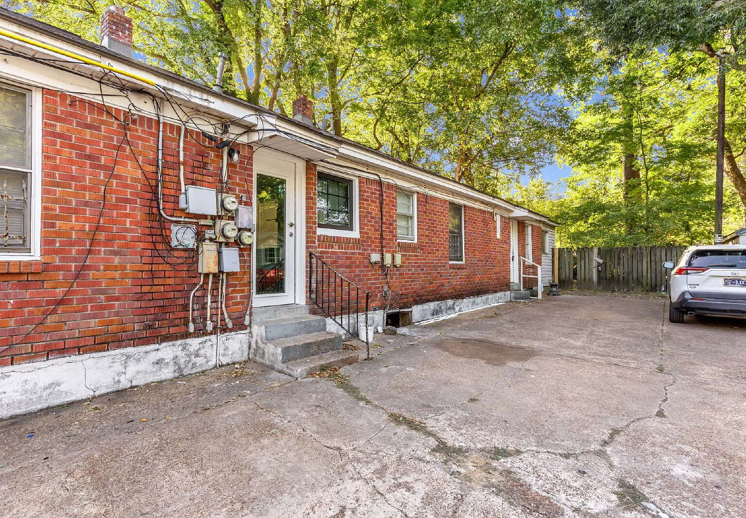 3725 Tutwiler Ave — Photo 4