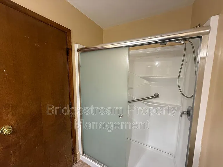 4418 Burlingame Cmns — Photo 11