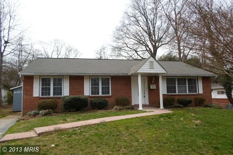 1st image of 2819 Preston Ave