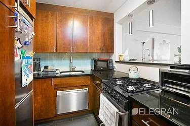 Rented by (Legacy) Elegran