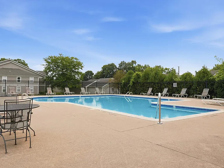 1335 Millbrook Trl — Photo 8