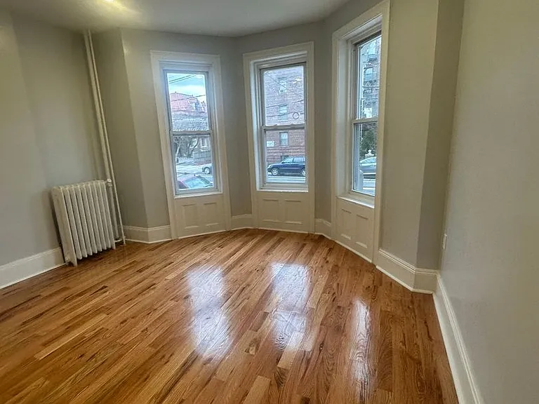1101 - OM 1101-1109 Palisade Avenue LLC — Photo 43