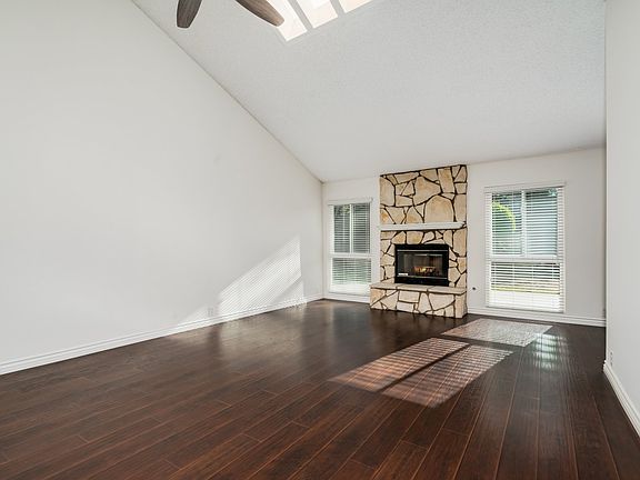 5th image of 7631 Vicky Ave