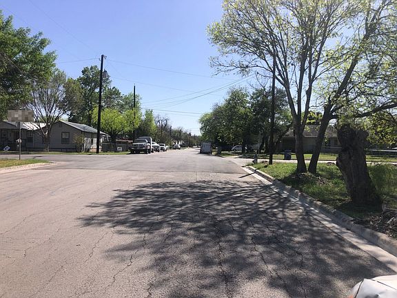 5th image of 1476 Katy St