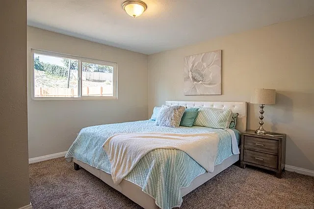 3 bed, 1072 sqft, $4,000 — Photo 4
