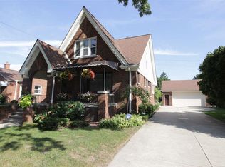 22005 Englehardt St, Saint Clair Shores, MI