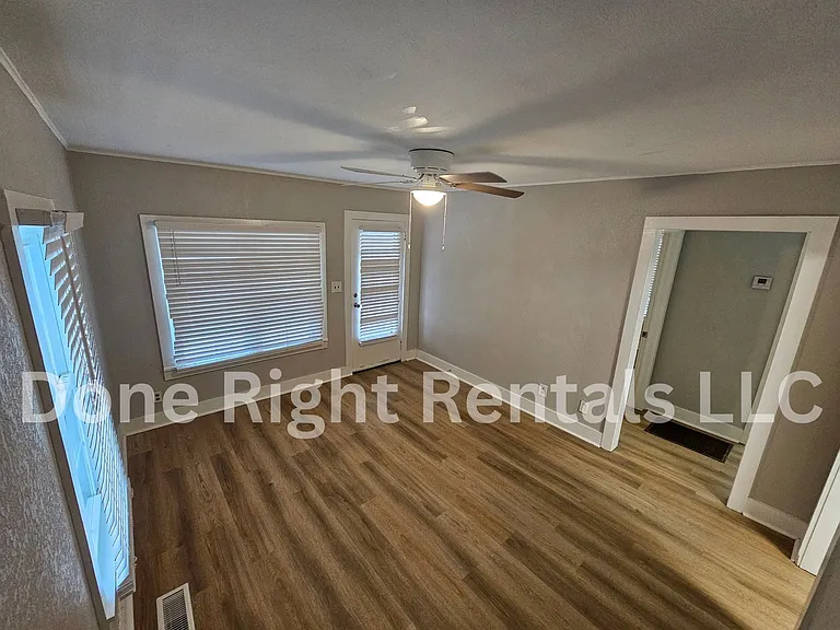 106 Cunningham Ave — Photo 3