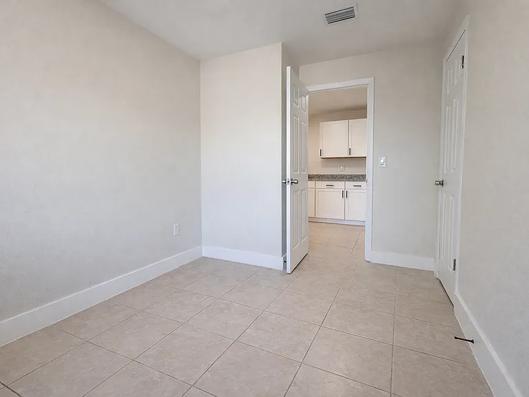 704-708 Karlov St — Photo 5