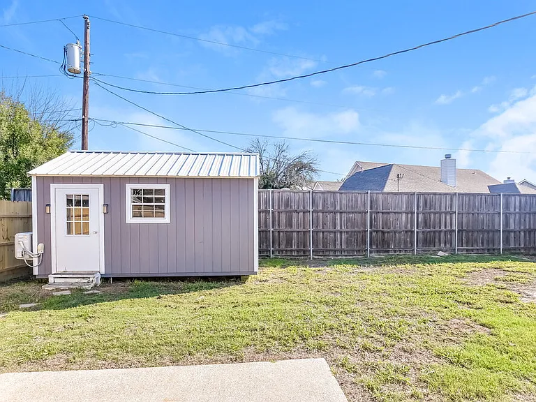 308 Southlake Dr — Photo 19