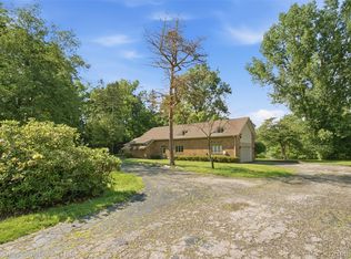 25310 Canterbury Rd, Franklin, MI 48025