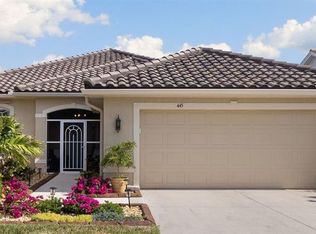445 Pinewood Lake Dr, Venice, FL 34285