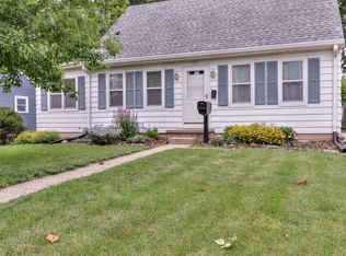 612 S Russell St, Champaign, IL 61821