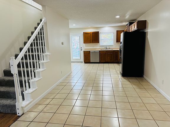 Large eat in kitchen.