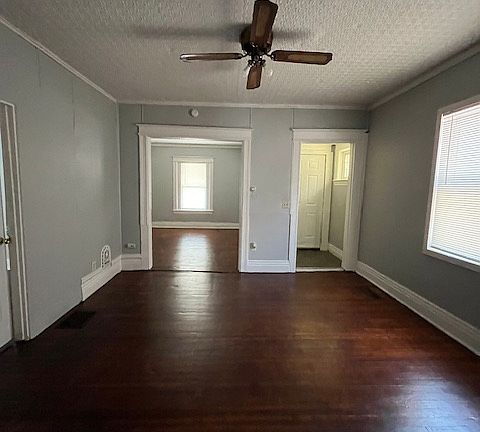 2nd image of 1284 Clifford Ave