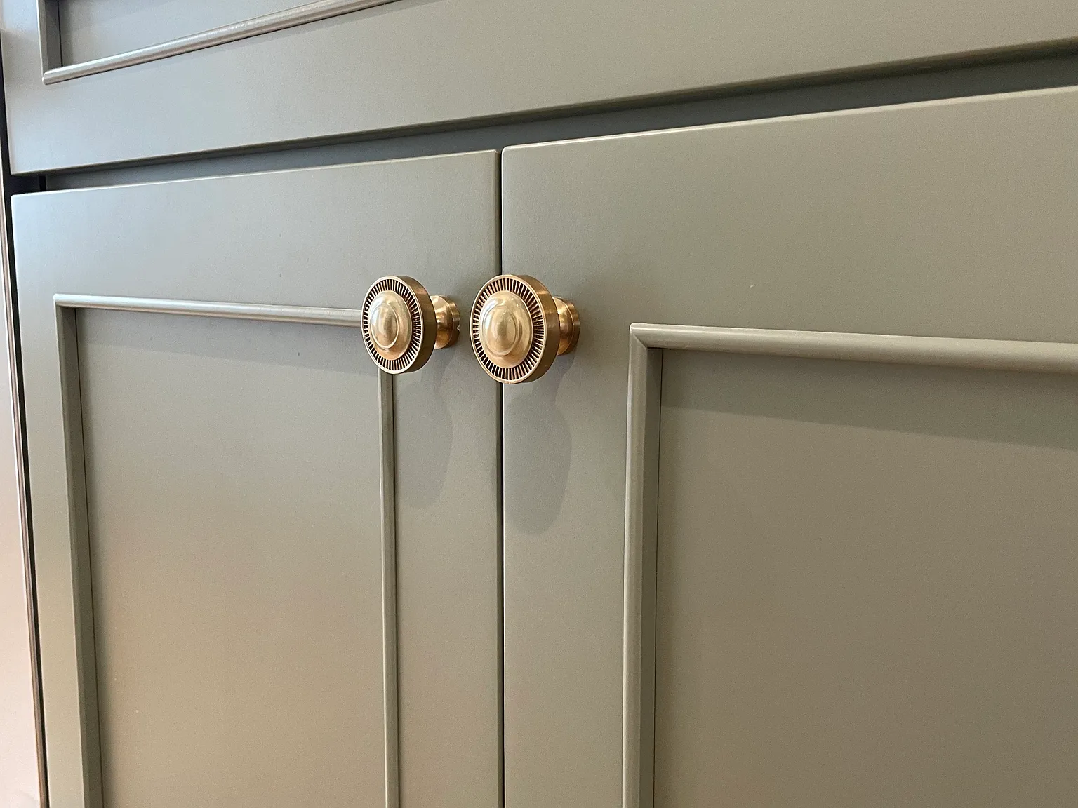 106 W Caracas Ave — Photo 3