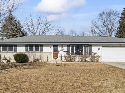 N52W15412 El Rio DRIVE, Menomonee Falls, WI, 53051