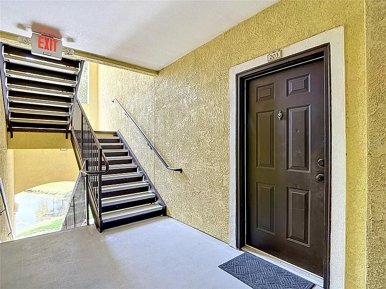 10201 Courtney Palms Blvd #203 — Photo 4