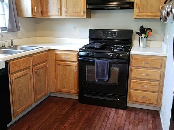 5th image of 1342 Brookview Cir
