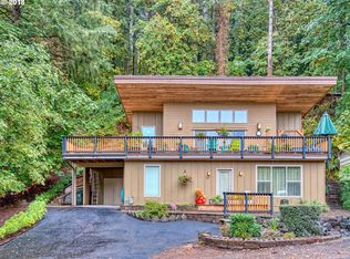 851 S 70th St, Springfield, OR 97478