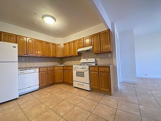 2nd image of 24-47 44th St #3E