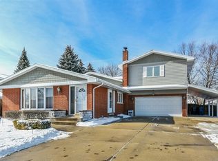10420 S 81st Ave, Palos Hills, IL