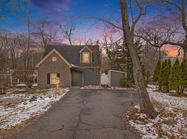 2343 Hamilton Rd, Okemos, MI 48864