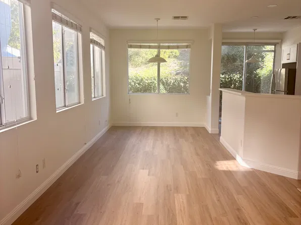 11881 Spruce Run Dr APT C, San Diego, CA 92131