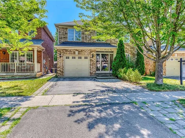 3037 Abernathy Way, Oakville, ON L6M 5C1