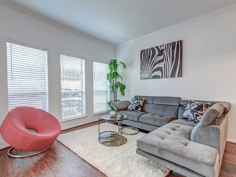 6030 Winsome Ln — Photo 16