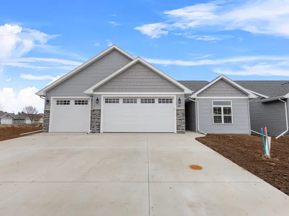 1890 N Margaret St, Appleton, WI 54913