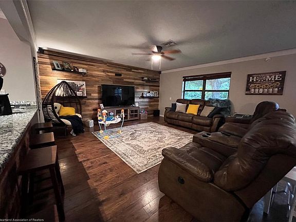 2nd image of 563 Kemper Ave