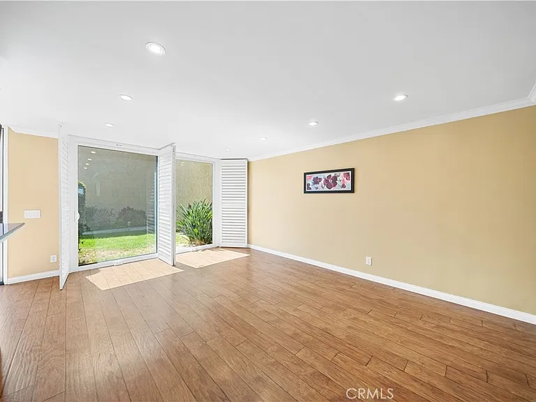 3520 Maricopa St — Photo 10