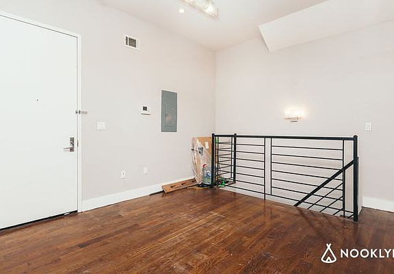 3rd image of 190 Jefferson St #1A