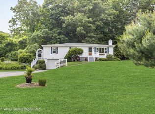 21 Clearwater Rd, Lloyd, NY 12528