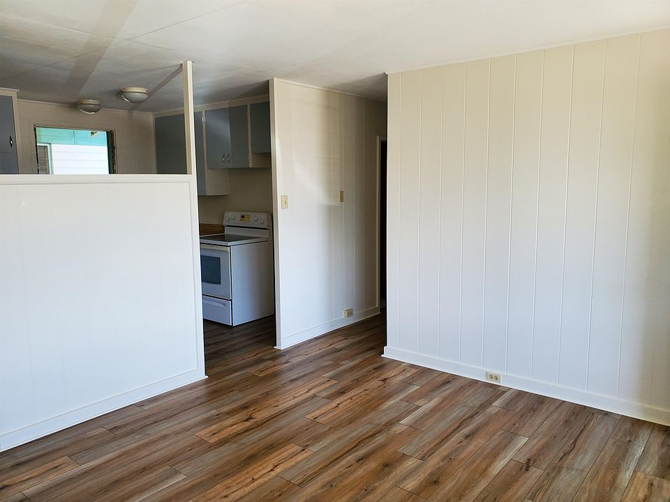 2nd image of 512 Pohaku St