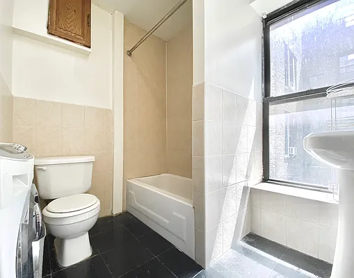 Rented by Voro NYC | media 13