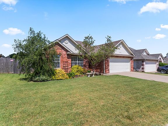 3rd image of 5206 S Redbud Dr W