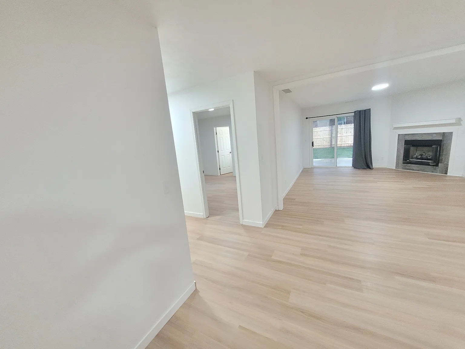 172 Westhaven Dr — Photo 4