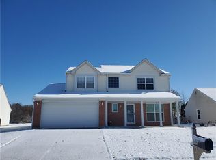 775 Hollowood Ln, Avon, IN