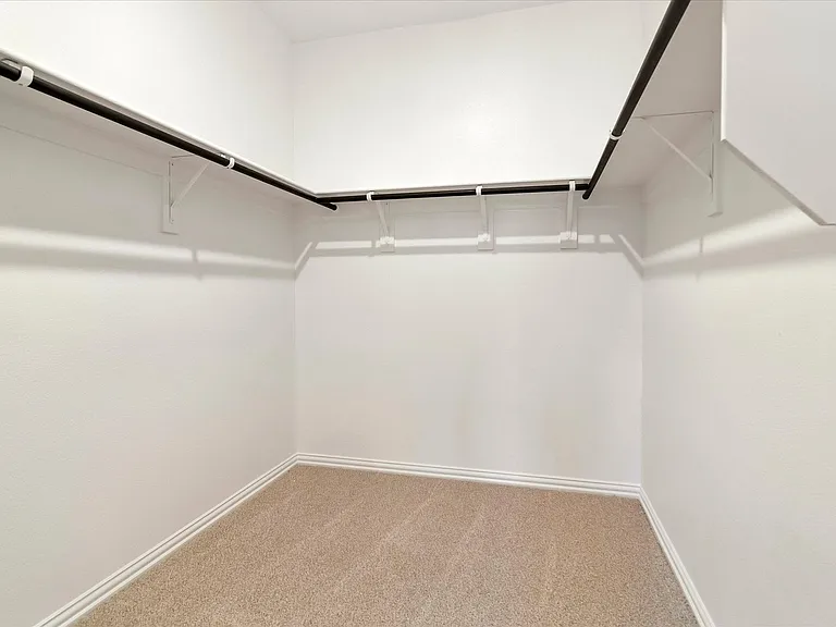 1414 Bridgestone Dr — Photo 16