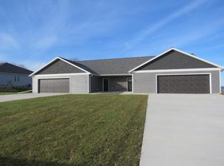 131 Linden Ln, Fox Lake, WI 53933