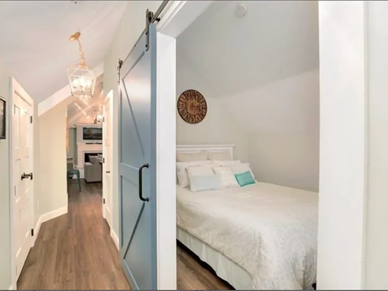 254 E Cottage St #3 — Photo 21