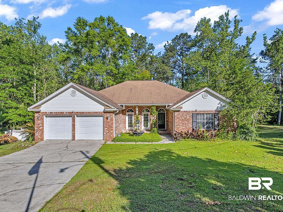 1st image of 111 Sintabouge Cir