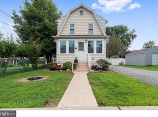 21 Preston Rd, Brookhaven, PA 19015