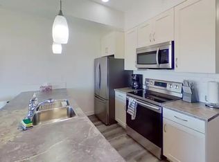 439 Makenny St #206, Hinton, AB T7V1H3