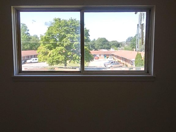 3rd image of 2025 S Averill Ave #B