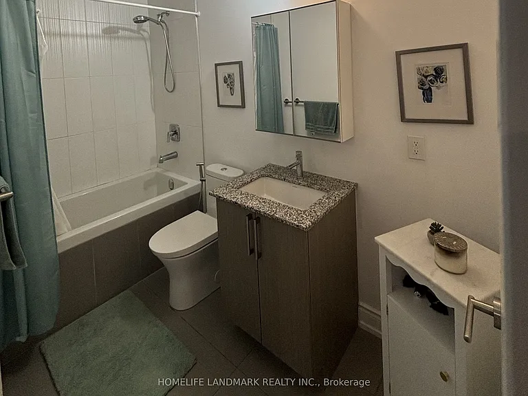 9608 Yonge St #303 — Photo 11