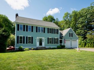 261 Olde Forge Rd, Hanover, MA 02339