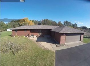 317 Pine Ridge Ln, Tomahawk, WI 54487
